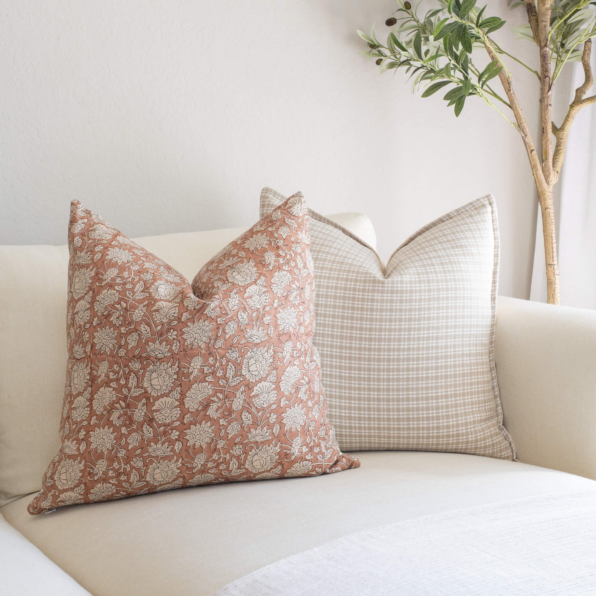 Paz Handwoven Pillow Cover