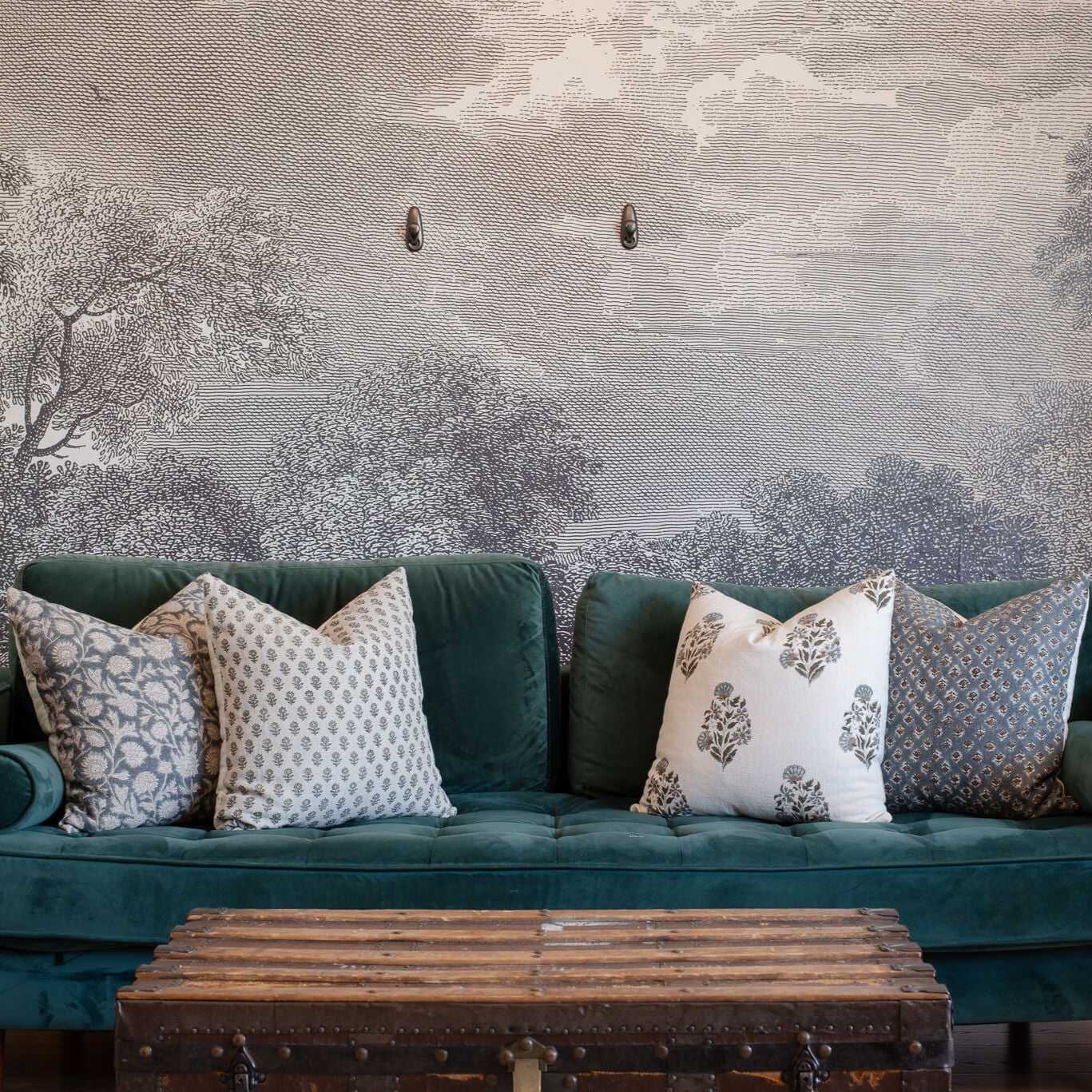 Lisbon Pillow Combination | Set of Four Pillow Covers