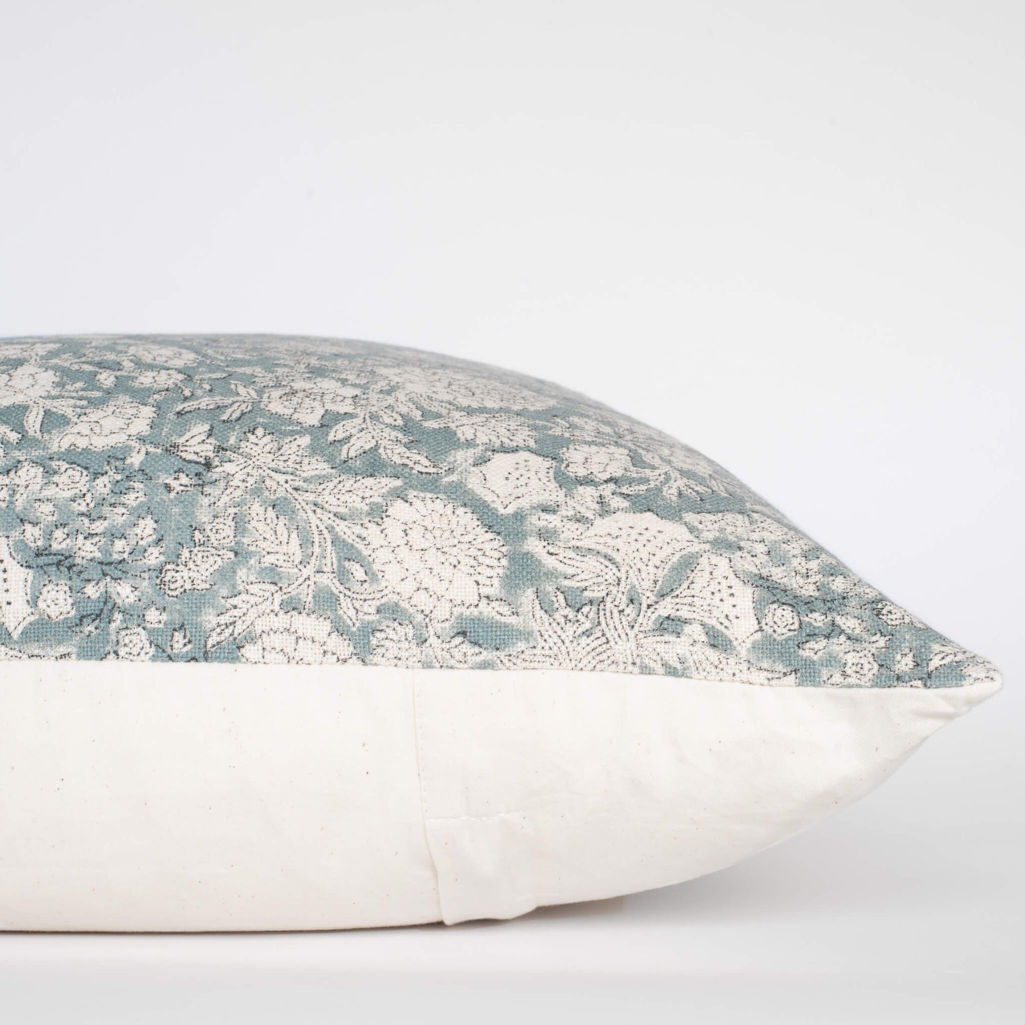 Vista Pillow Combination | Set of Three Pillow Covers