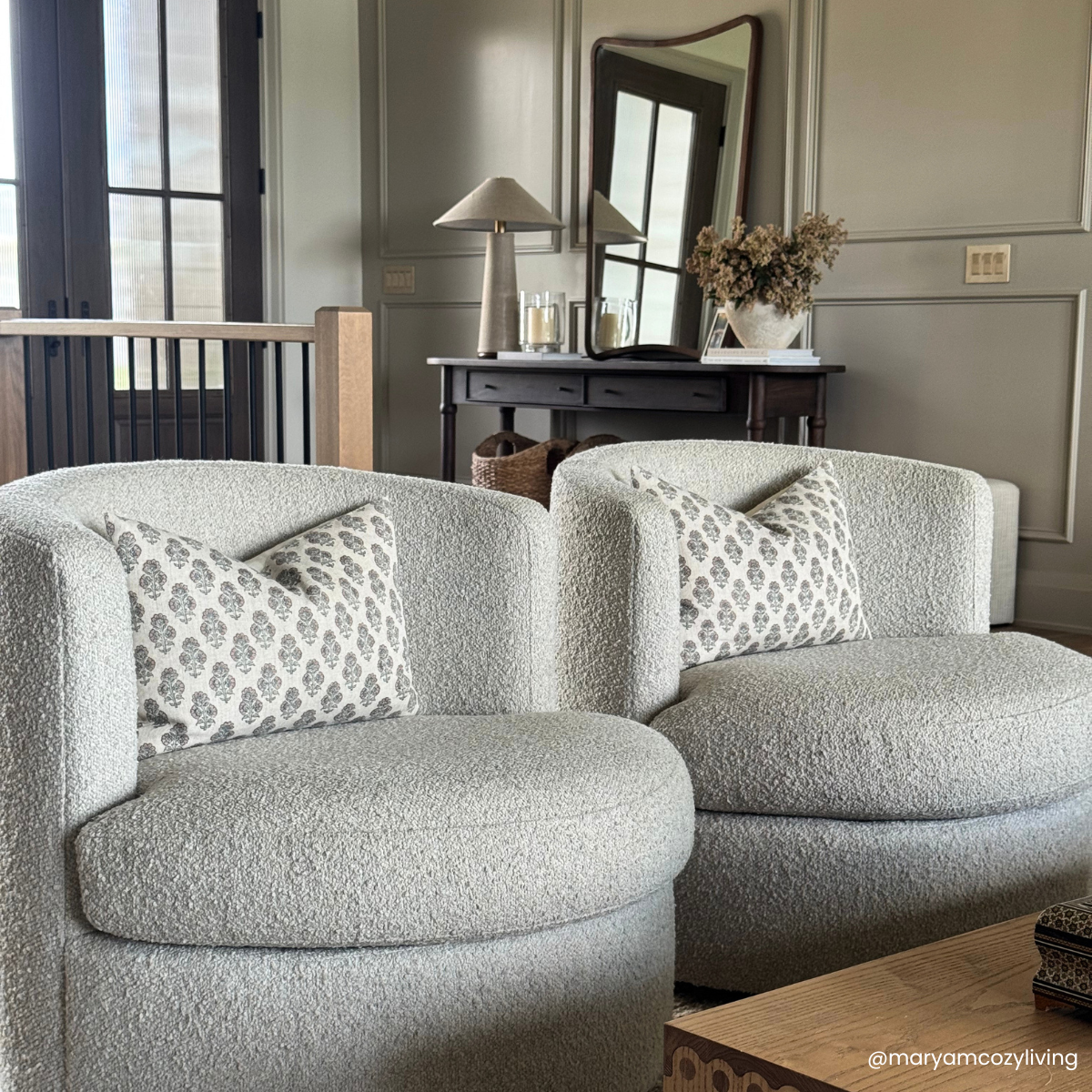 How to Style Throw Pillows: 5 Mistakes to Avoid for a Designer Look