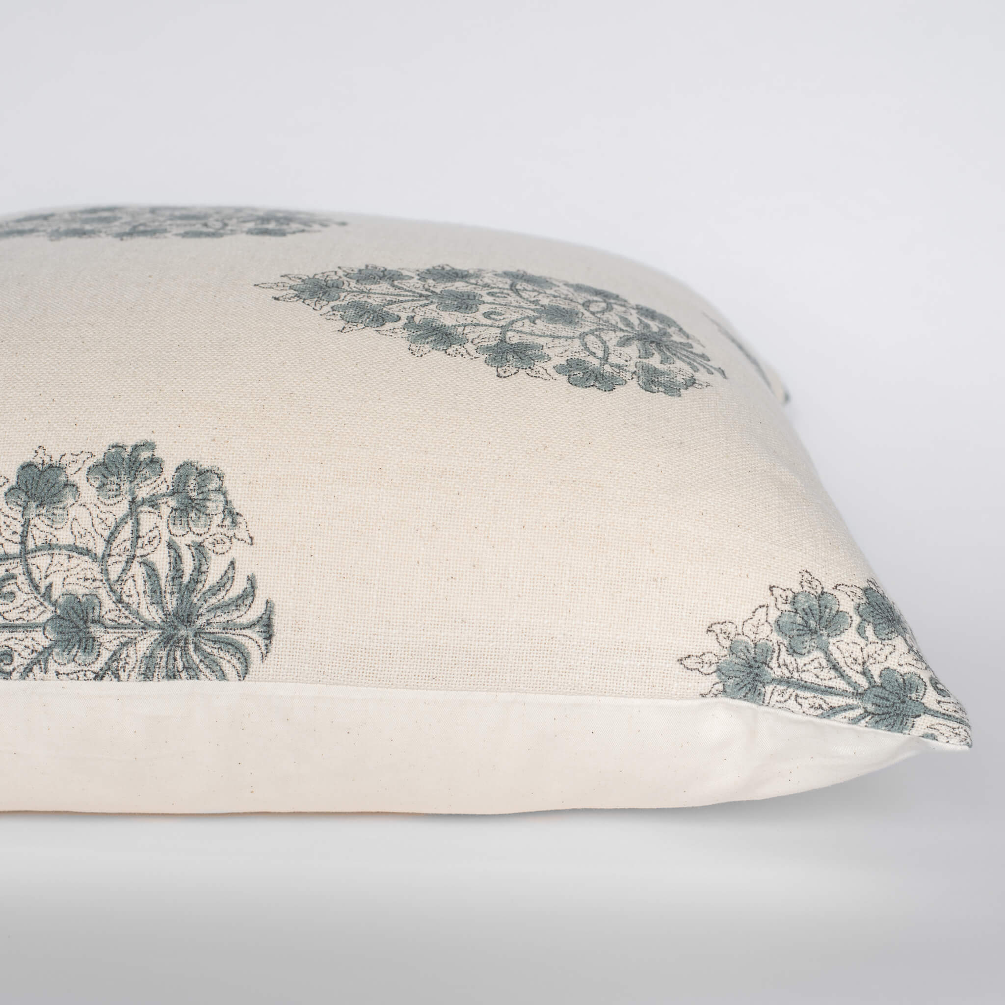 Belen Pillow Combination | Set of Three Pillow Covers