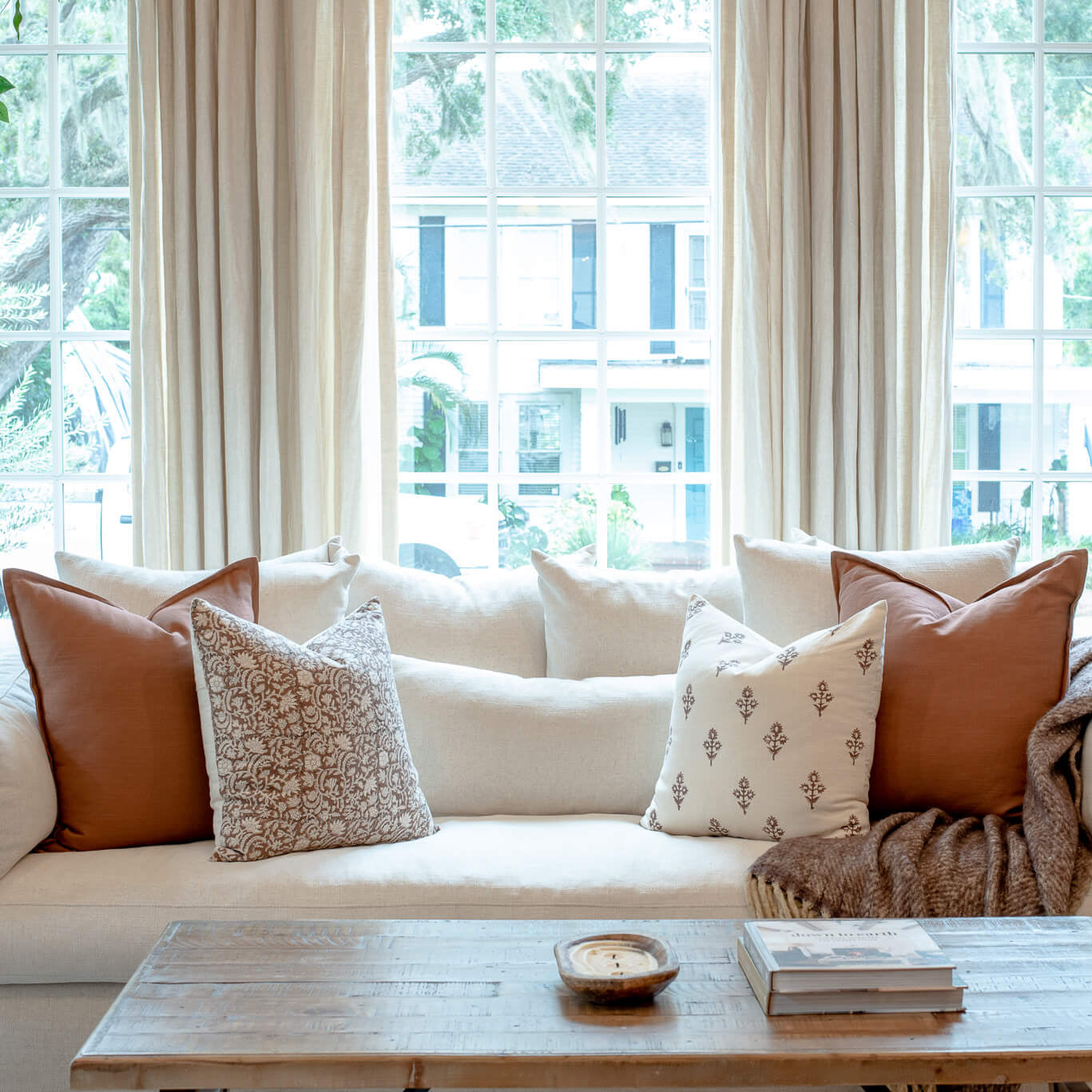 Aria Sofa Pillow Combination | Set of Four Pillow Covers