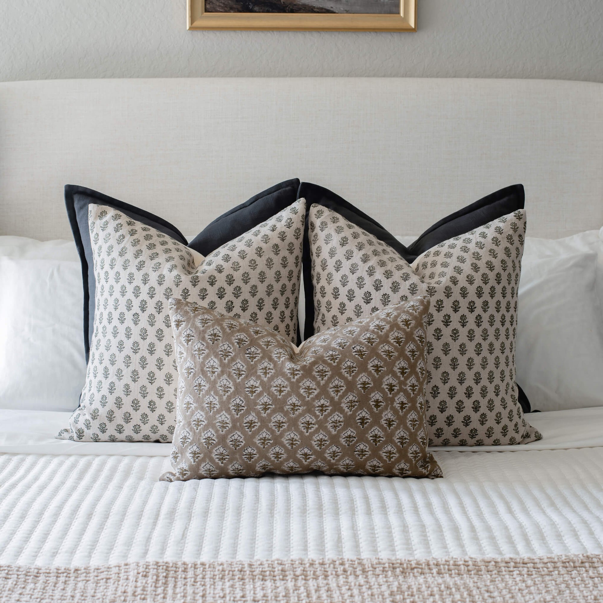 Jane Bedroom Pillow Combination | Set of Five Pillow Covers