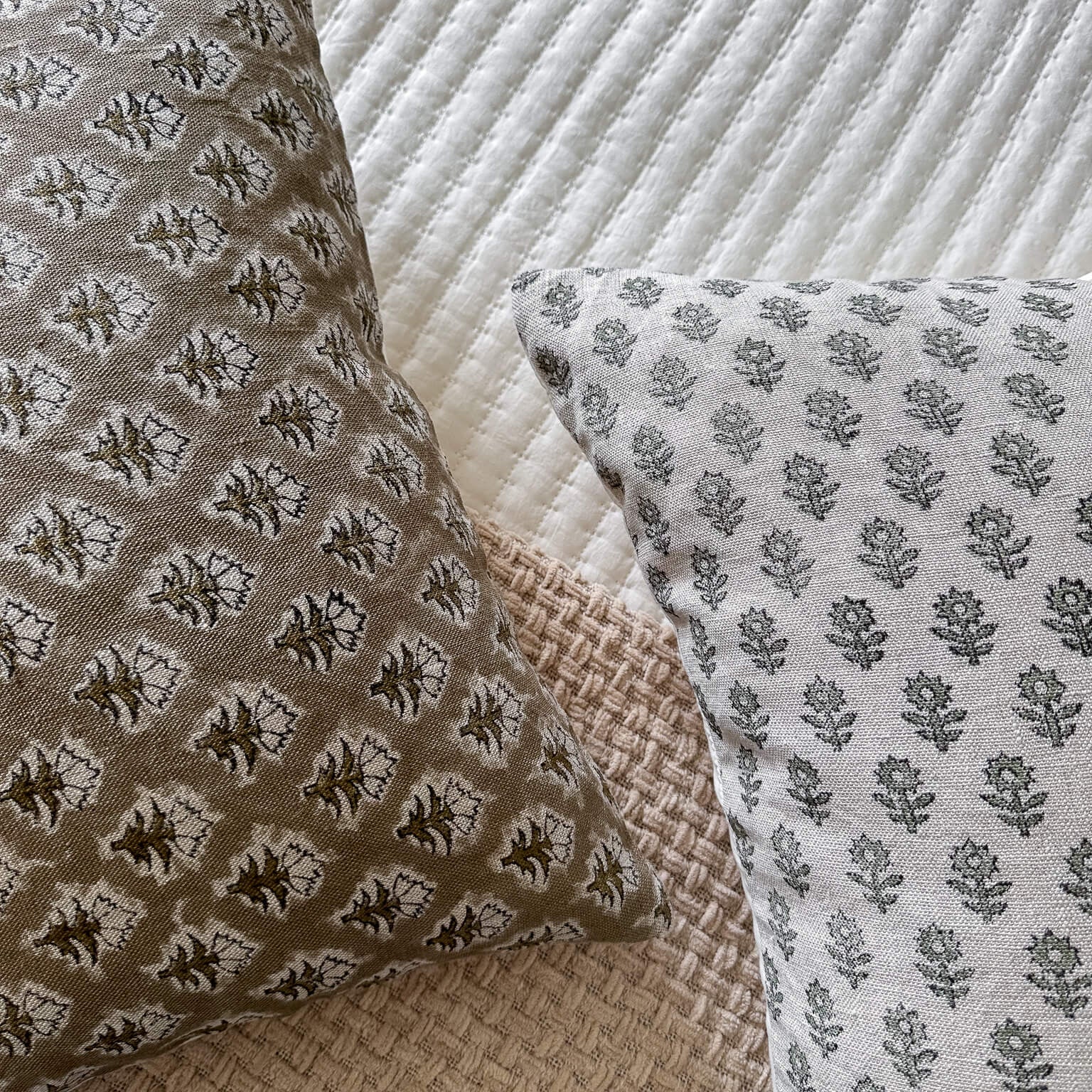 Jane Bedroom Pillow Combination | Set of Five Pillow Covers
