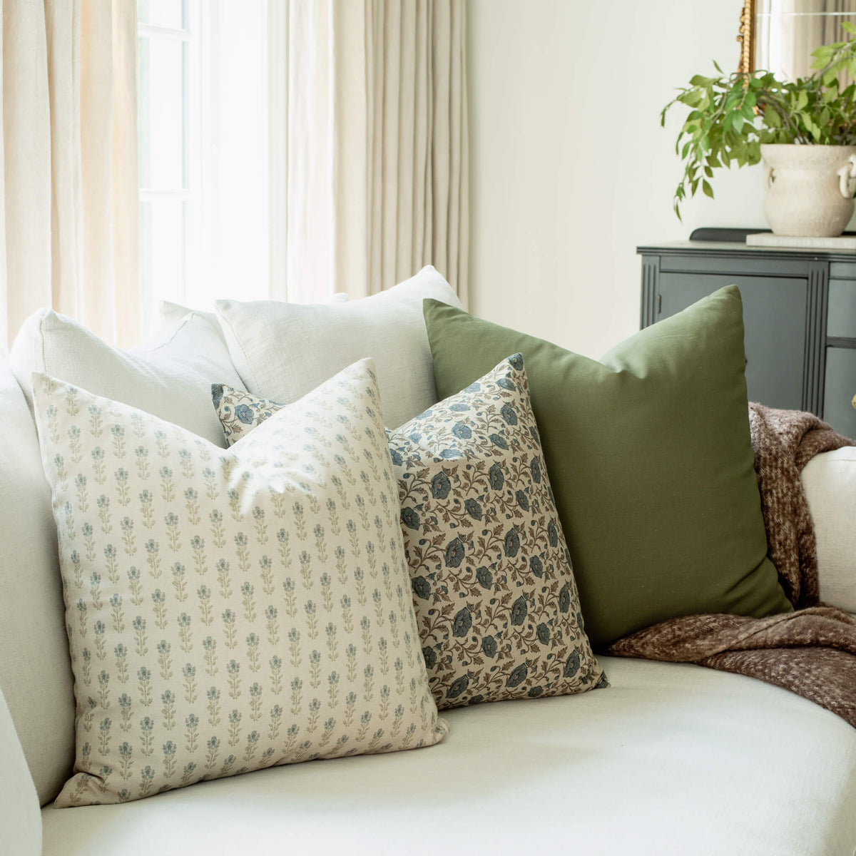 Oxford Pillow Combination | Set of Three Pillow Covers