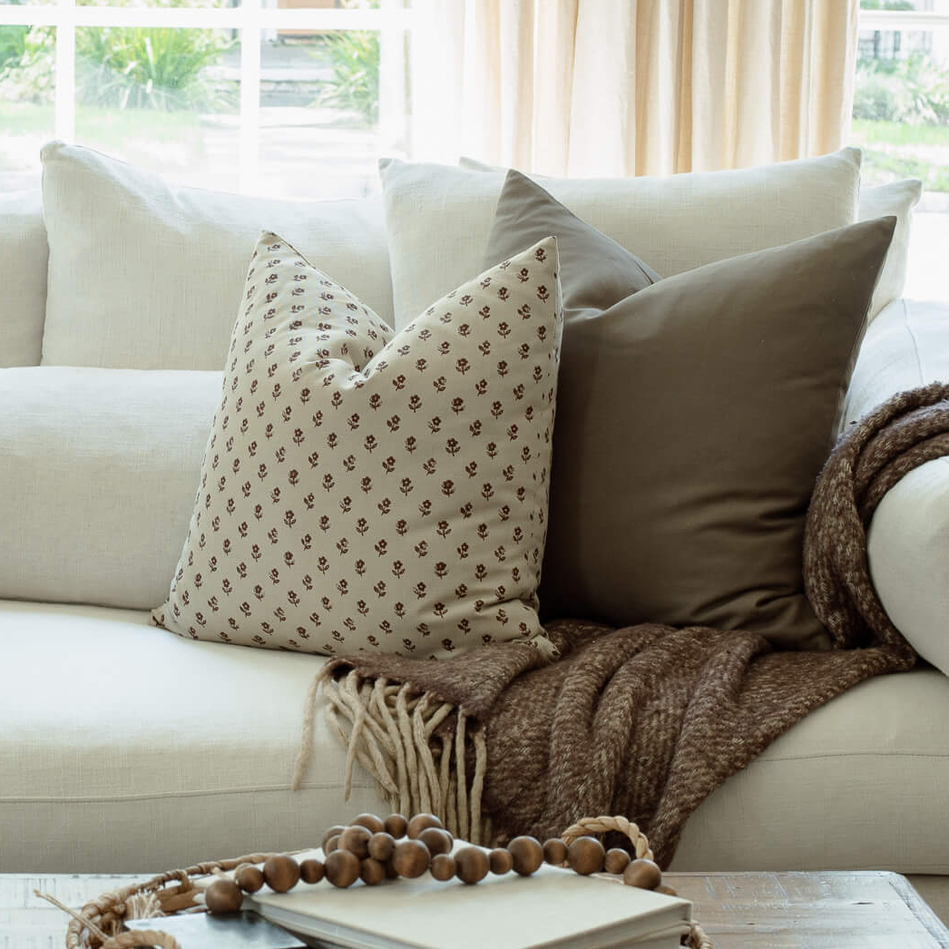 Leonie Pillow Combination | Set of Four Pillow Covers