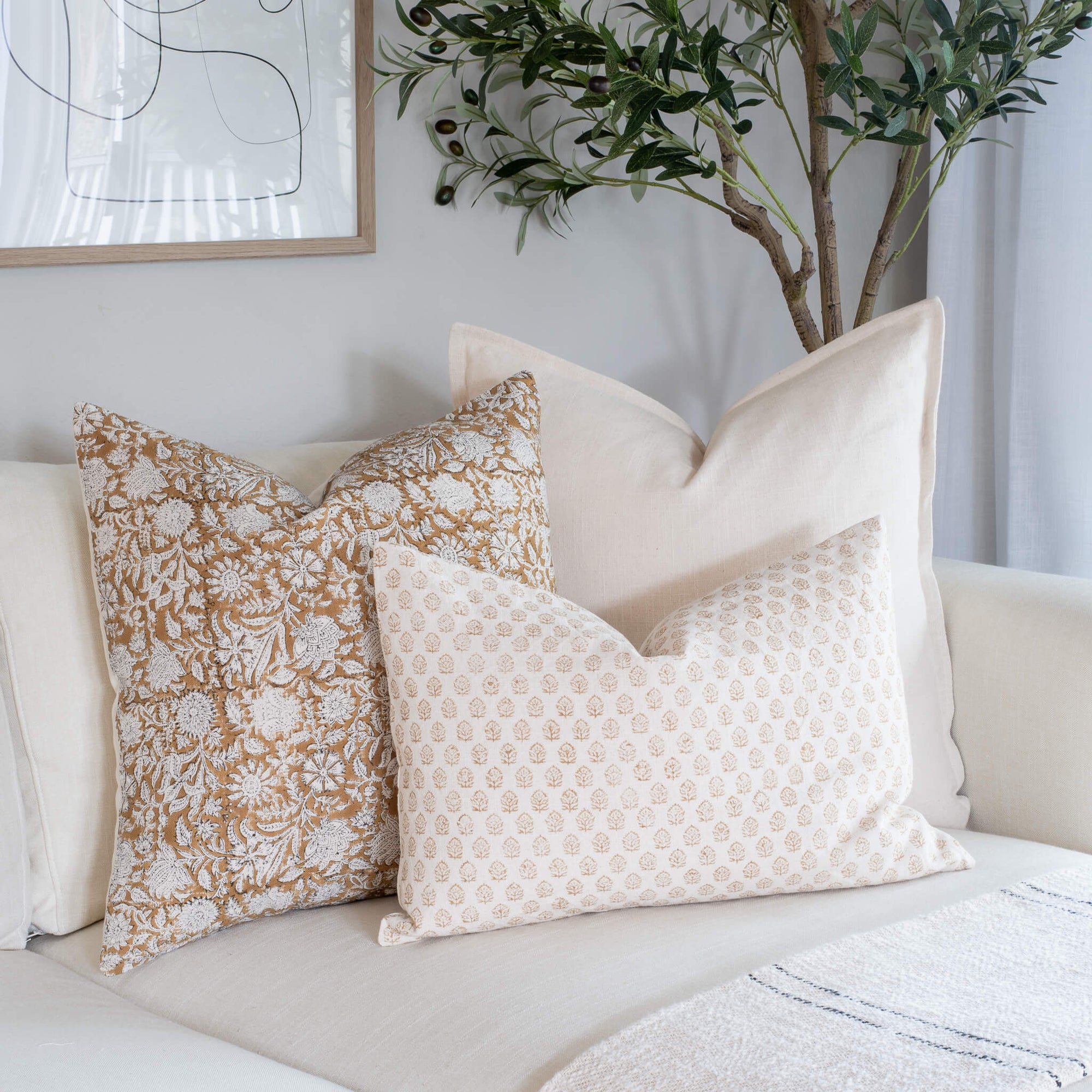 Gávea Solid Color Pillow Cover | Ivory