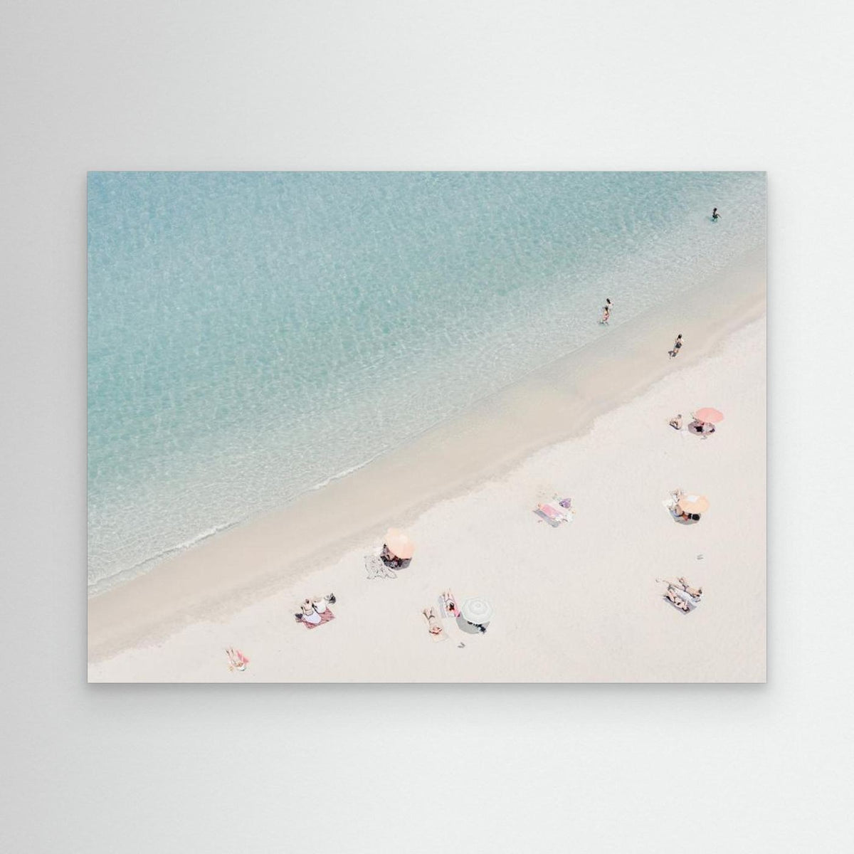 Aerial beach view by Photolovers