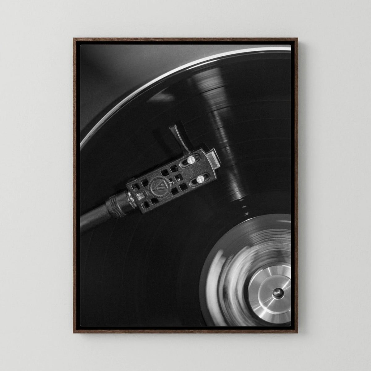 Vinyl_001 by Pictufy Studio Iii