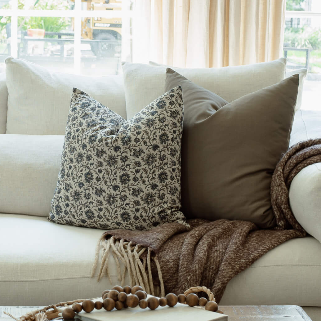 Aurelia Pillow Combination | Set of Four Pillow Covers