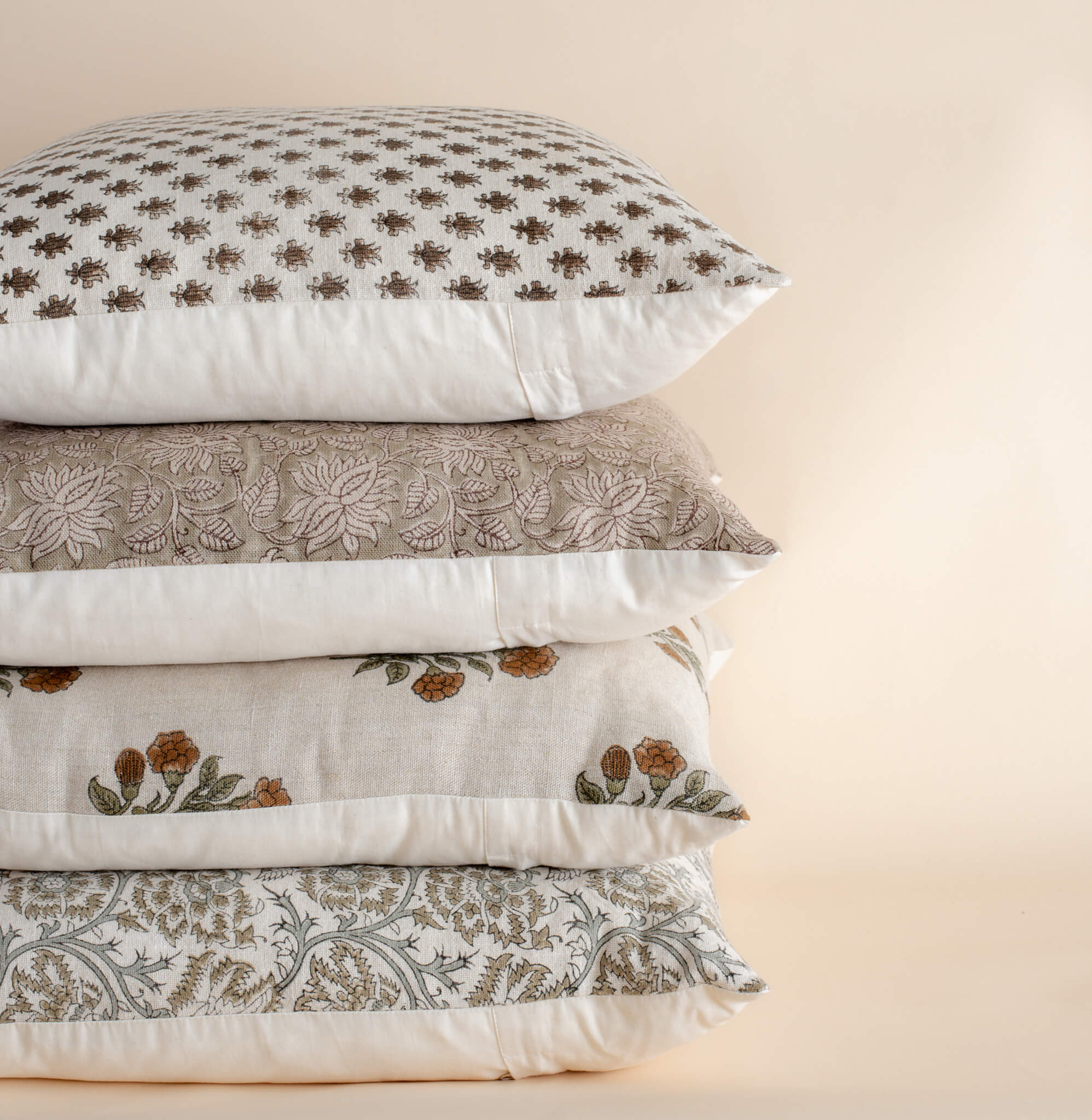 Ubeda Pillow Combination | Set of Four Pillow Covers