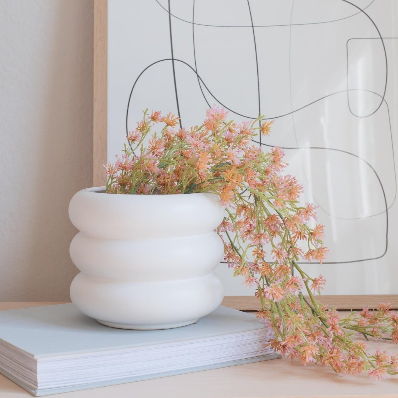 Iggy Rippled Modern Planter | White - Apartment No.3