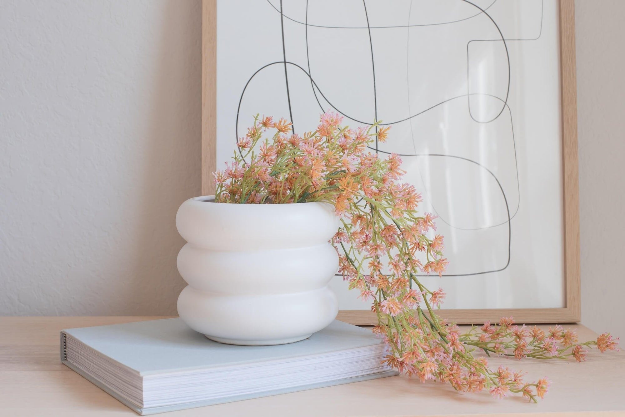 Iggy Rippled Modern Planter | White - Apartment No.3